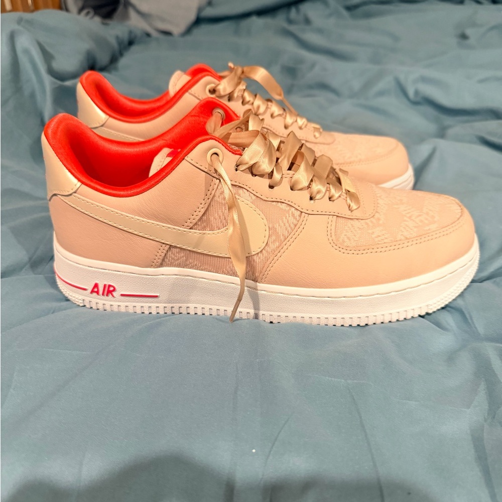 Nike Air Force 1